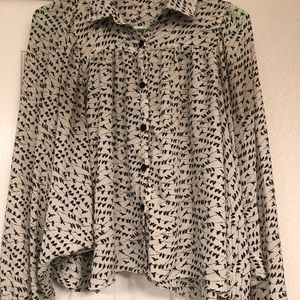 Collard, button up loose fitted longsleeve blouse